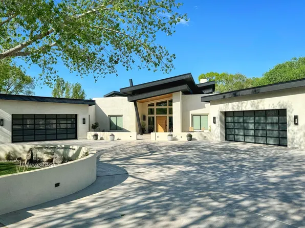 1023 Cottonwood Dr NW, Los Ranchos De Albuquerque, NM 87107