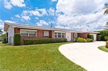 2nd image of 104 Arlington Pl