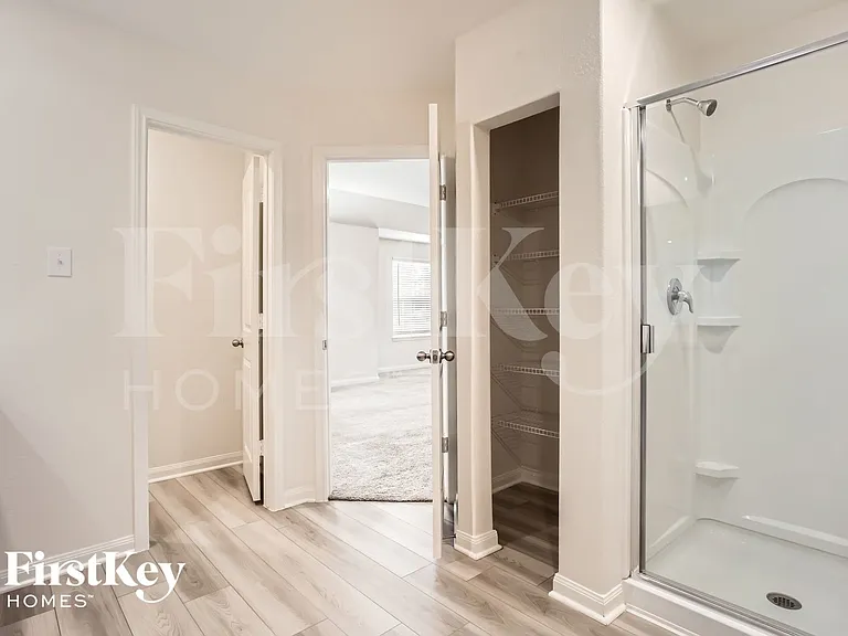 26732 Frost Dr — Photo 19