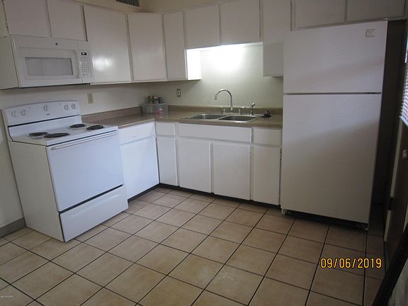 4th image of 2135 N Treat Ave APT 2