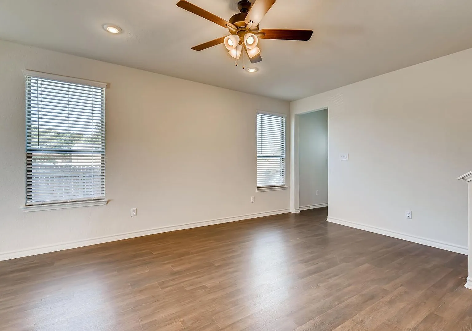 10306 Lynwood Branch — Photo 4