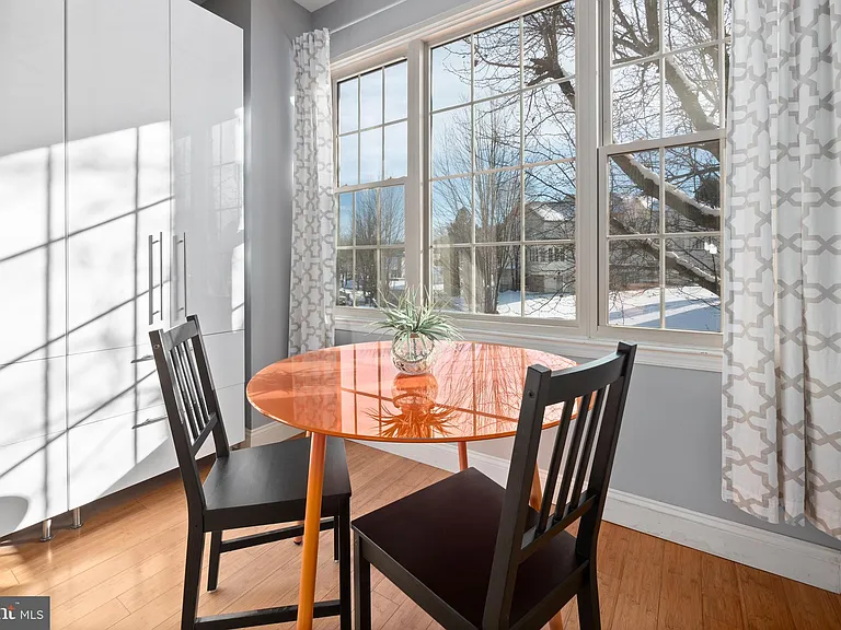 4079 Waterford Dr — Photo 5