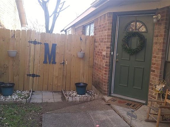 5th image of 1324 Daffodil Ln
