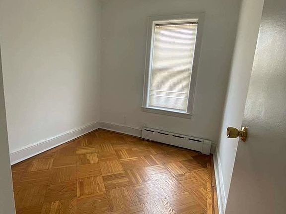 5th image of 9002 Fort Hamilton Pkwy #2