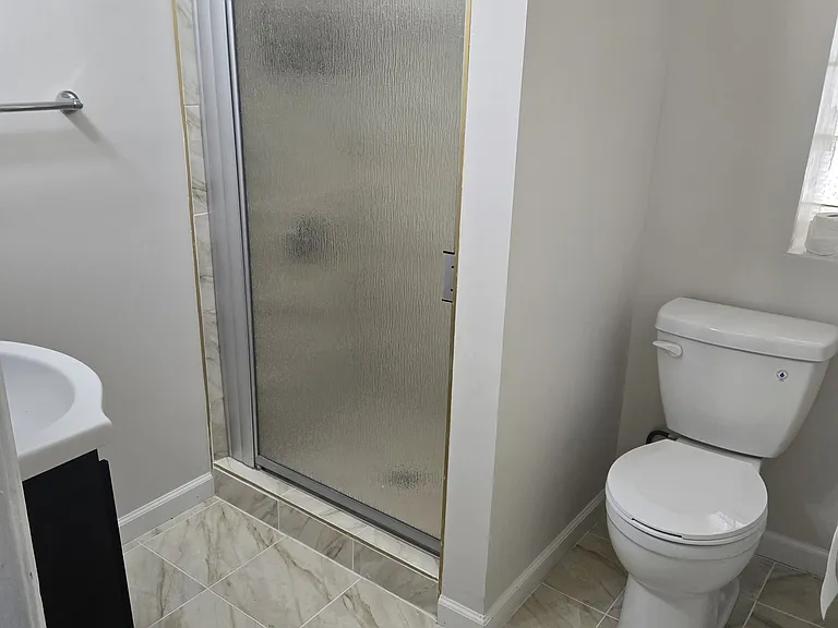 924 N Honore St #2 — Photo 9