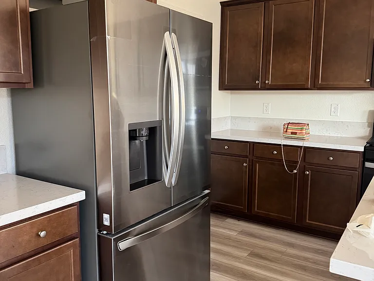 434 Miramar Dr — Photo 4