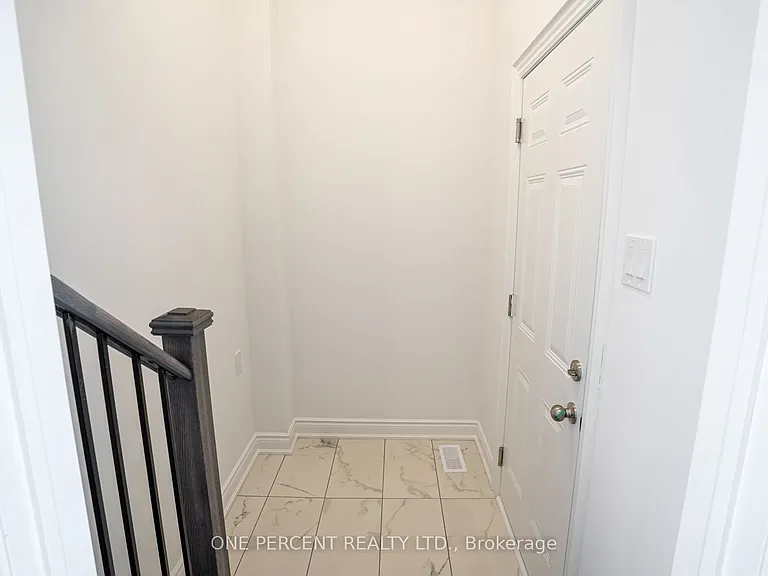 24 Autumn Dr — Photo 19