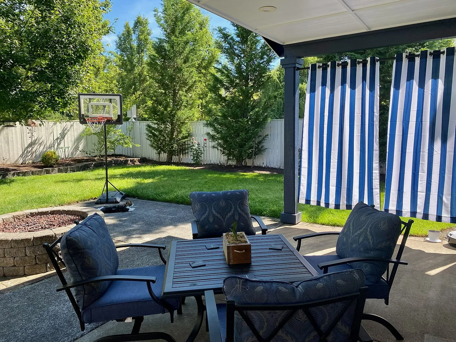 3 bed, 2.5 bath, 1828 sqft, $2,900 — Photo 4
