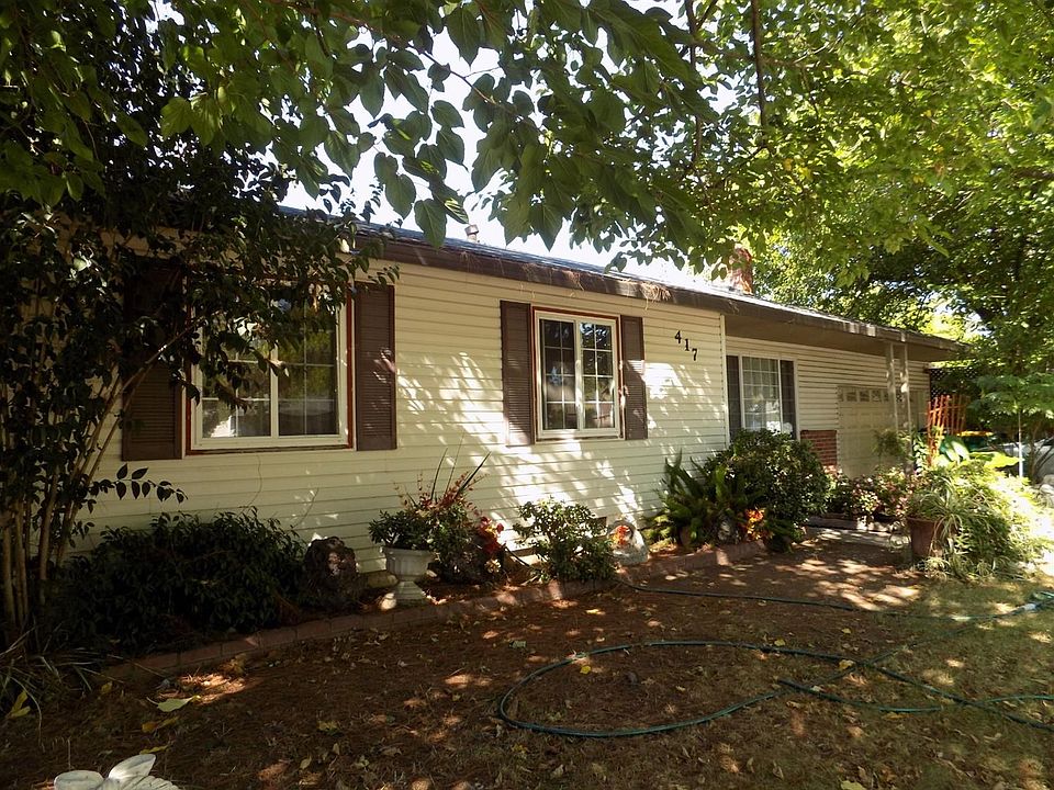 1st image of 417 E Longview Ave