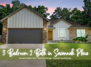 102 Shiloh St, Branson, MO 65616