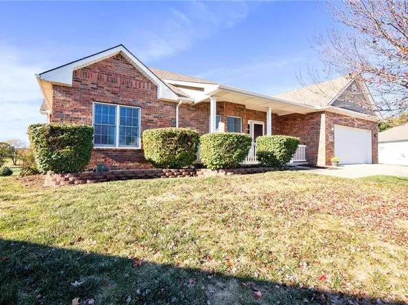2332 N 100th St, Kansas City, KS 66109