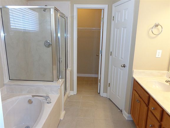 4th image of 8436 Aspen Meadow Dr