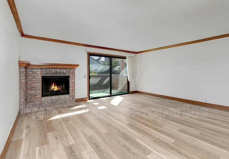 8840 Villa La Jolla Dr #211 — Photo 8