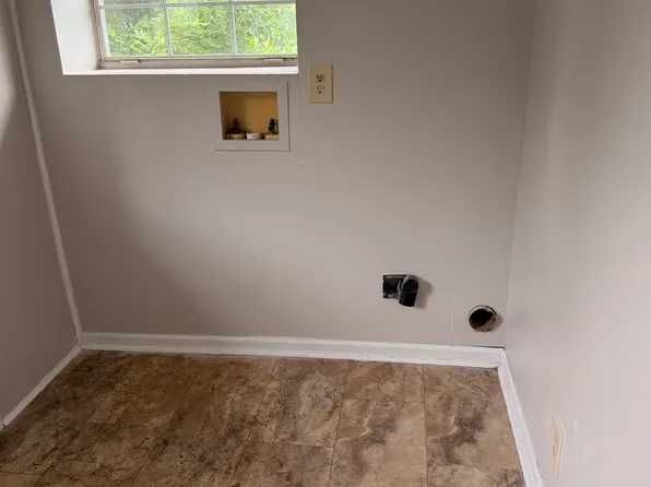 404A 4th St E #2, Tifton, GA 31794