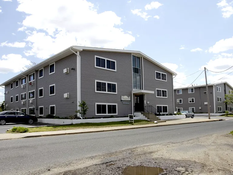 520 Beachway Ave #1B — Photo 7