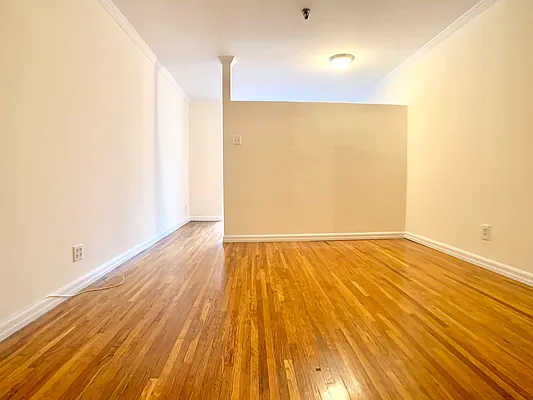 Rented by Corcoran | media 2