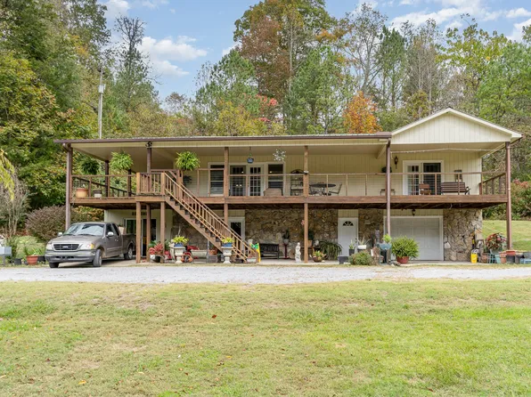 2491 Barnes Mill Rd, Smithville, TN 37166