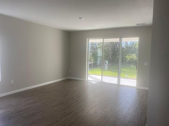 2nd image of 1026 Chelan Falls Dr