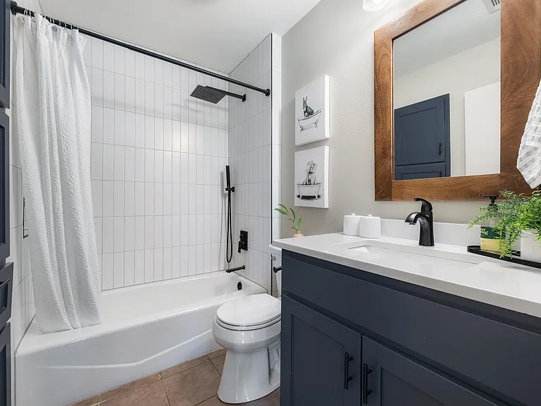 1406 Radam Cir — Photo 30