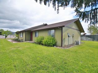 1401 Annabelle Ln, Grants Pass, OR 97527