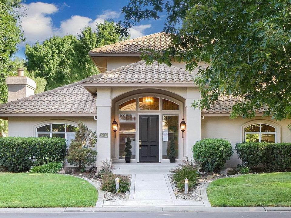 1st image of 3902 Gleneagles Dr