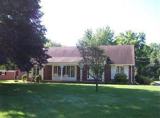 10502 Tanager Trl, Brecksville, OH