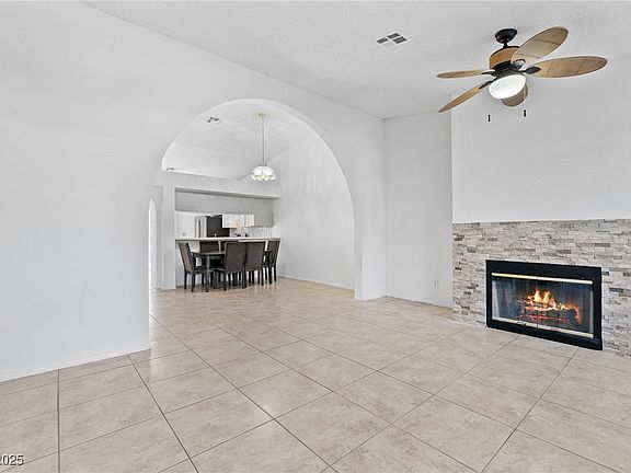 2nd image of 1411 Di Blasi Dr APT 104