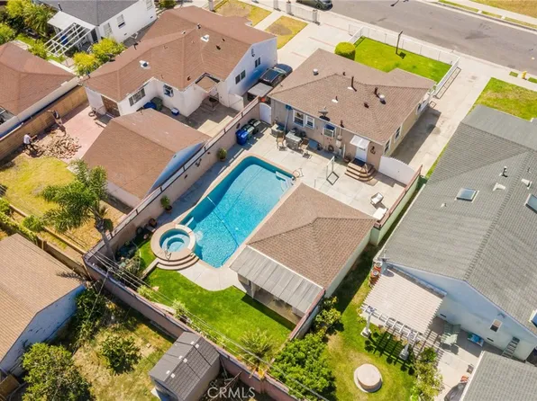 4943 W 141st St, Hawthorne, CA 90250