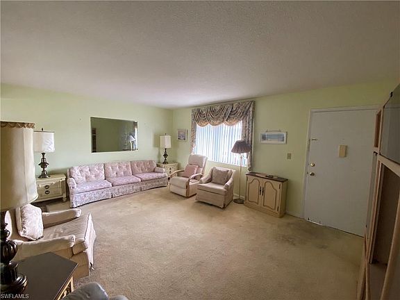 3rd image of 339 Joel Blvd APT 219