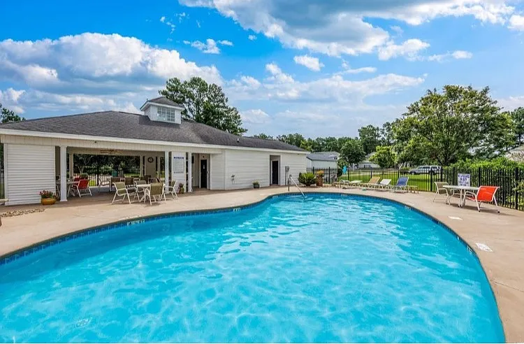 Community pool