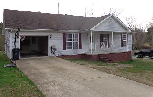 3rd image of 207 Evergreen Ave