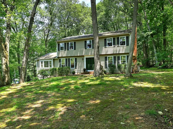 31 Country Ridge Drive, Monroe, CT 06468