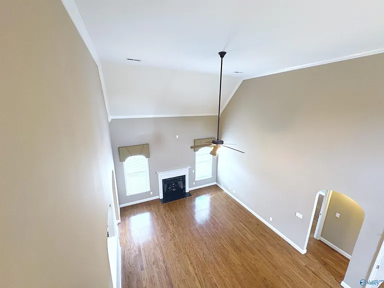 126 Windridge Way SW — Photo 6