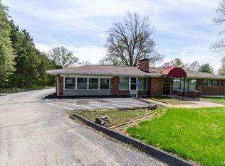 11142 Olive Blvd, Saint Louis, MO