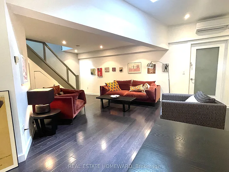 27 Lewis St #COACH — Photo 1