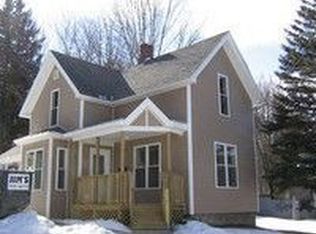 89 3rd St, Gloversville, NY