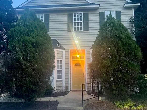 6016 River Lake Cir, Raleigh, NC 27604