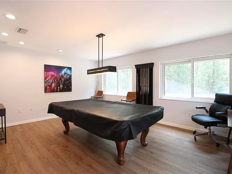 3745 SW 6th Pl — Photo 9
