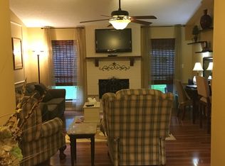 303 Fernwood Cir, Victoria, TX 77901