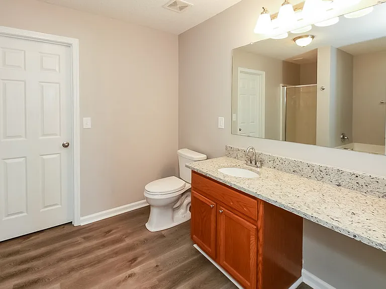 1112 Saint Phillips Ct — Photo 12