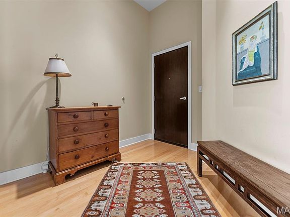 2nd image of 8025 Maryland Ave Unit 7E