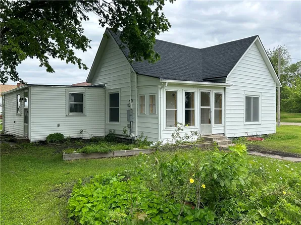 110 N Polk St, Linden, IA 50146