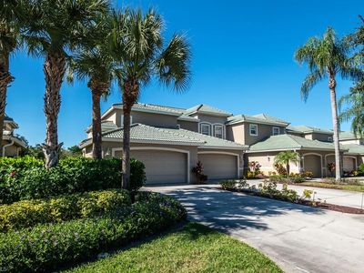 3475 Laurel Greens Ln S Unit 201, Naples, FL, 34119