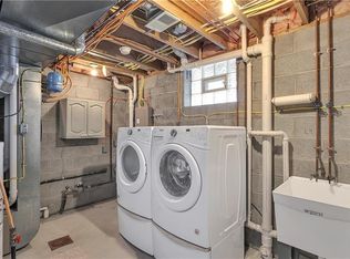 1004 Brandon Way, Coraopolis, PA 15108