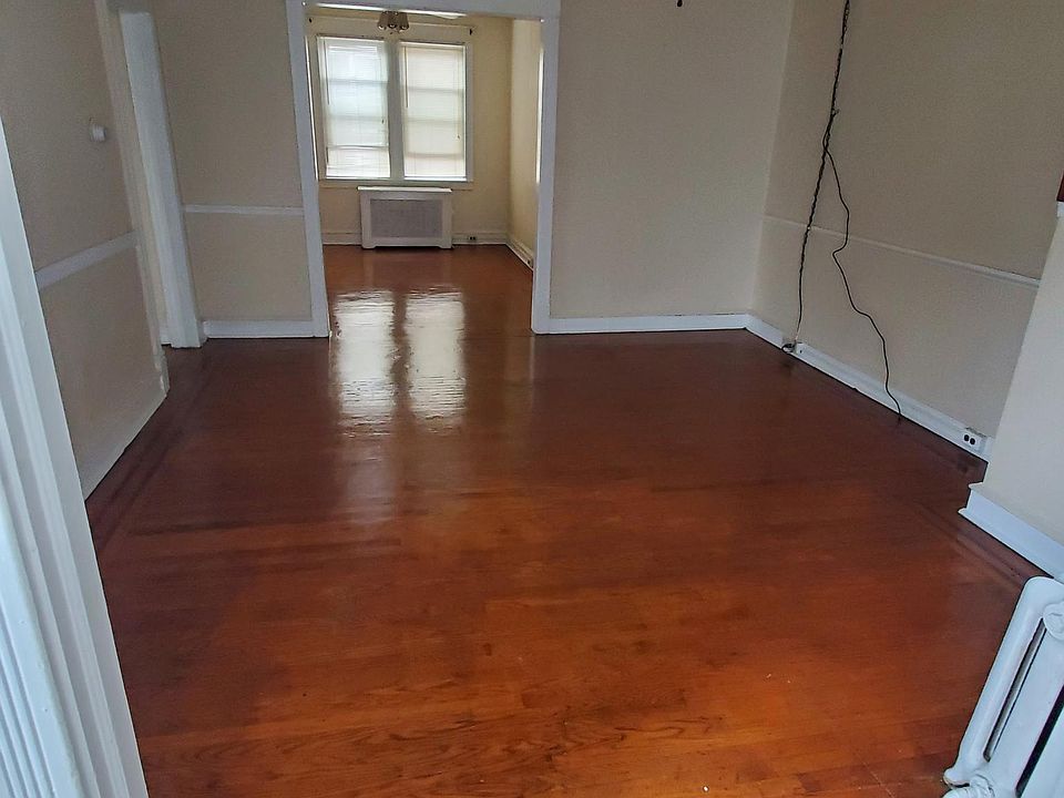 1st image of 5100 Diamond St Floor 1