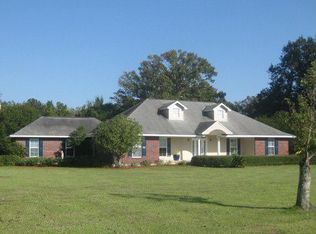 12400 Chene Blanc Ln, Gonzales, LA 70737