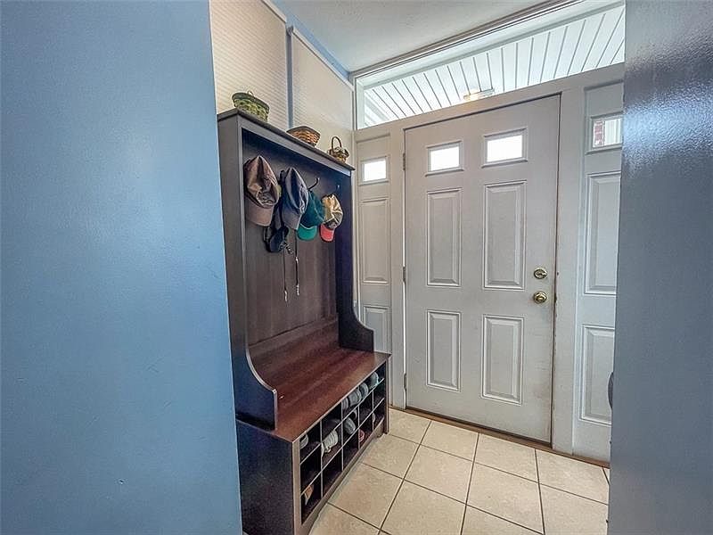 41 Locust St, Etna, PA 15223 Zillow