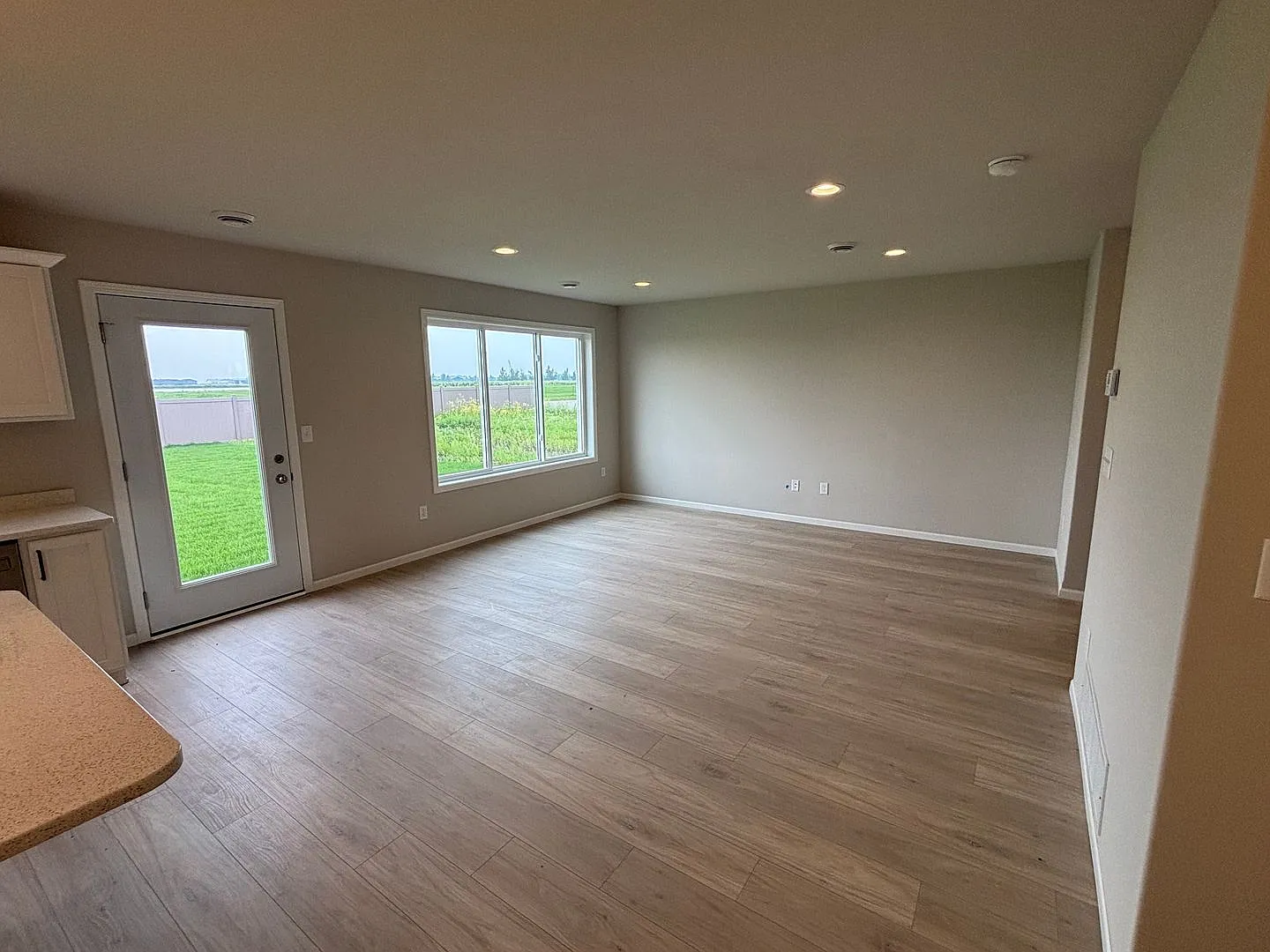 Modern 3 Bed, 2.5 Bath Home | 1,800 Sq Ft | Stylish & Move-In Ready — Photo 3