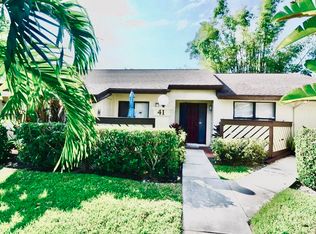 41 Copper Pod Ct, Royal Palm Beach, FL 33411