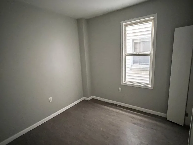 159 Myrtle Ave — Photo 3